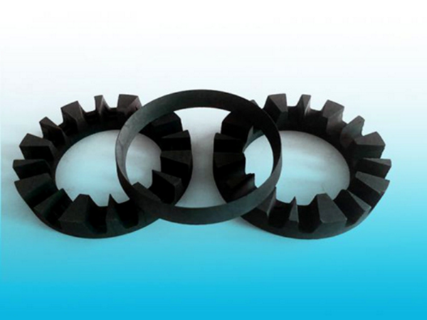 石墨板的使用寿命如何提高？